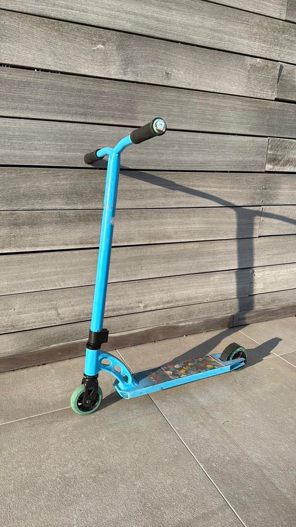 Blauwe stuntstep MGP, Ophalen, Gebruikt, Gewone step