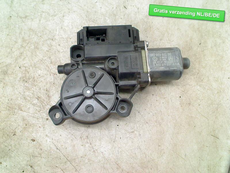 MOTEUR LEVE VITRE ELECTRIQUE AVANT DROIT Polo V (6R), Robert Bosch AG, Volkswagen, Utilisé, Droite