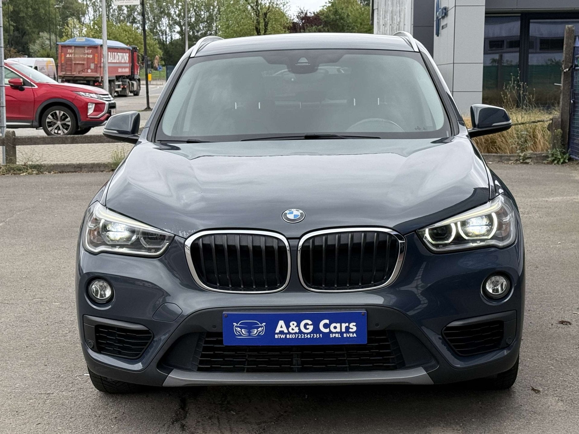 BMW X1 X1 2.0 d sDrive18, Argent ou Gris, Achat, Entreprise, Noir