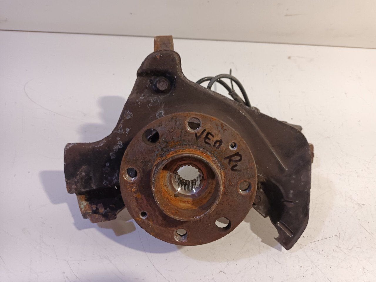 Wielnaaf rechts voor Opel Corsa, Onderdelen@venauto.nl, Van der Ven Autorecycling B.V., Ettenseweg 76, 4706 PB Roosendaal, The Netherlands