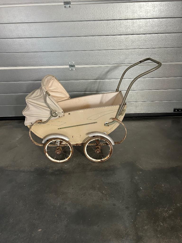 antieke kinderwagen poppenwagen, Antiek en Kunst, Ophalen