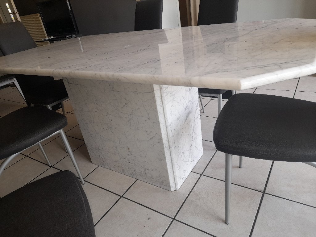 Massieve marmeren eettafel, Huis en Inrichting, Tafels | Eettafels, Overige materialen, 50 tot 100 cm, Zo goed als nieuw, Vijf personen of meer