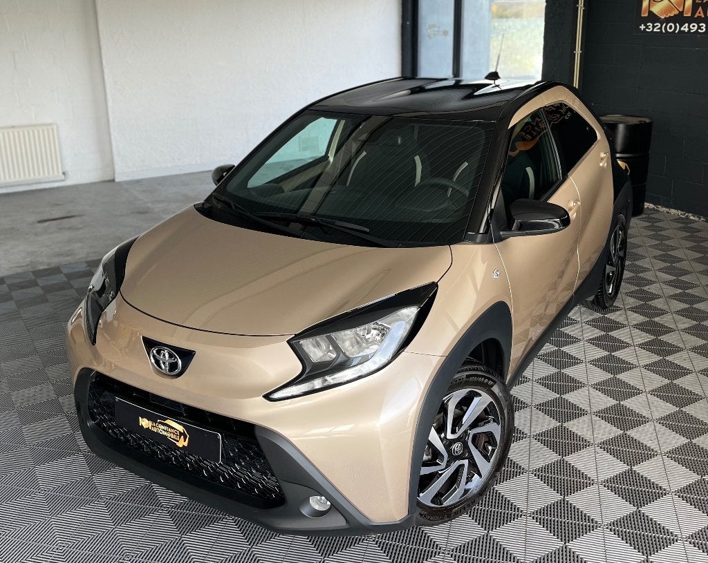 Toyota Aygo X 1.0i 1er Propriétaire Garantie 12 Mois, Autos, 998 cm³, Euro 6, Entretenue par le concessionnaire, 5 portes