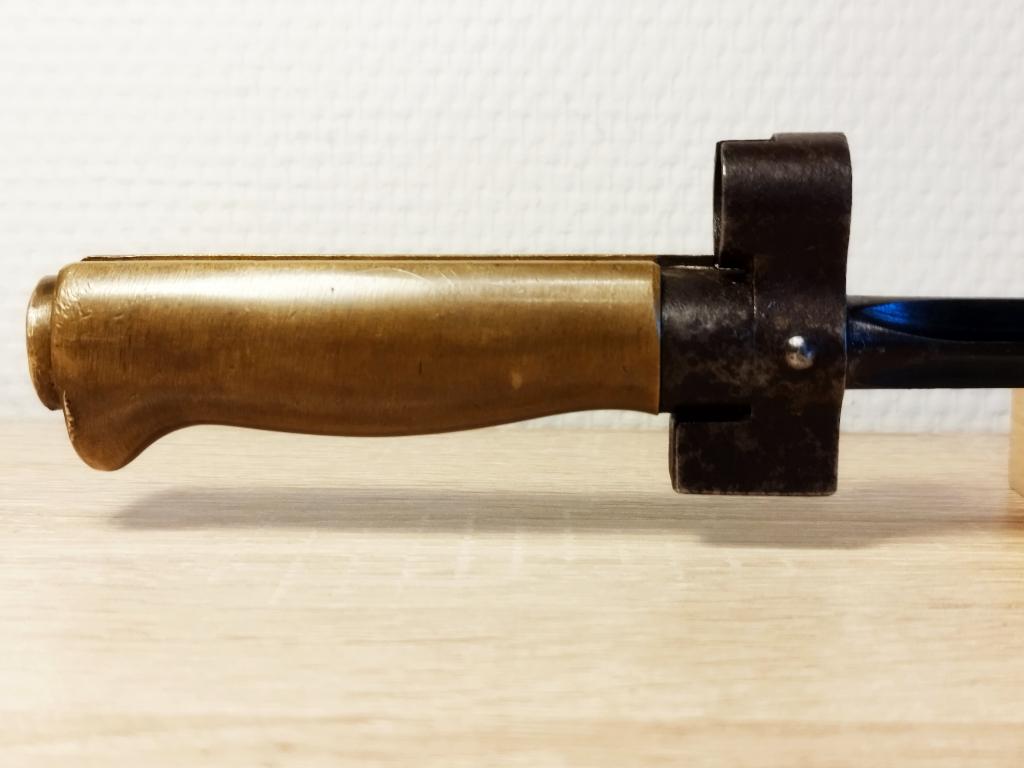 Baïonnette française Lebel 1886/15 à lame bleue - 90€, Envoi, Armée de terre