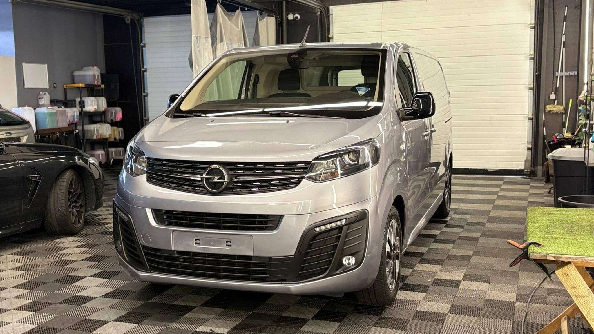 Opel Vivaro 2.0d AUTOMATIQUE bj. 2022 31000km, Auto's, Opel, Automaat, 4 cilinders, Bedrijf, Diesel