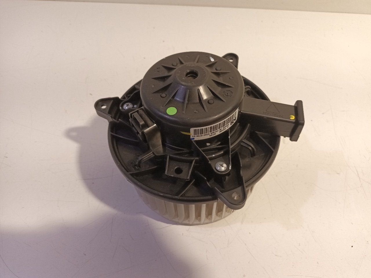 Kachel ventilator motor Opel Meriva, Auto-onderdelen, Onderdelen@venauto.nl, Van der Ven Autorecycling B.V., Gebruikt, Ettenseweg 76, 4706 PB Roosendaal, The Netherlands