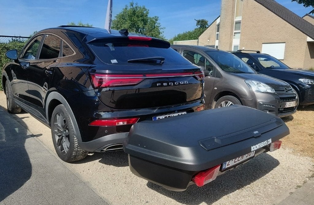 Thule dakkoffer huren vanaf €7/dag – Limburg, Auto diversen, Dakkoffers, Ophalen, Zo goed als nieuw