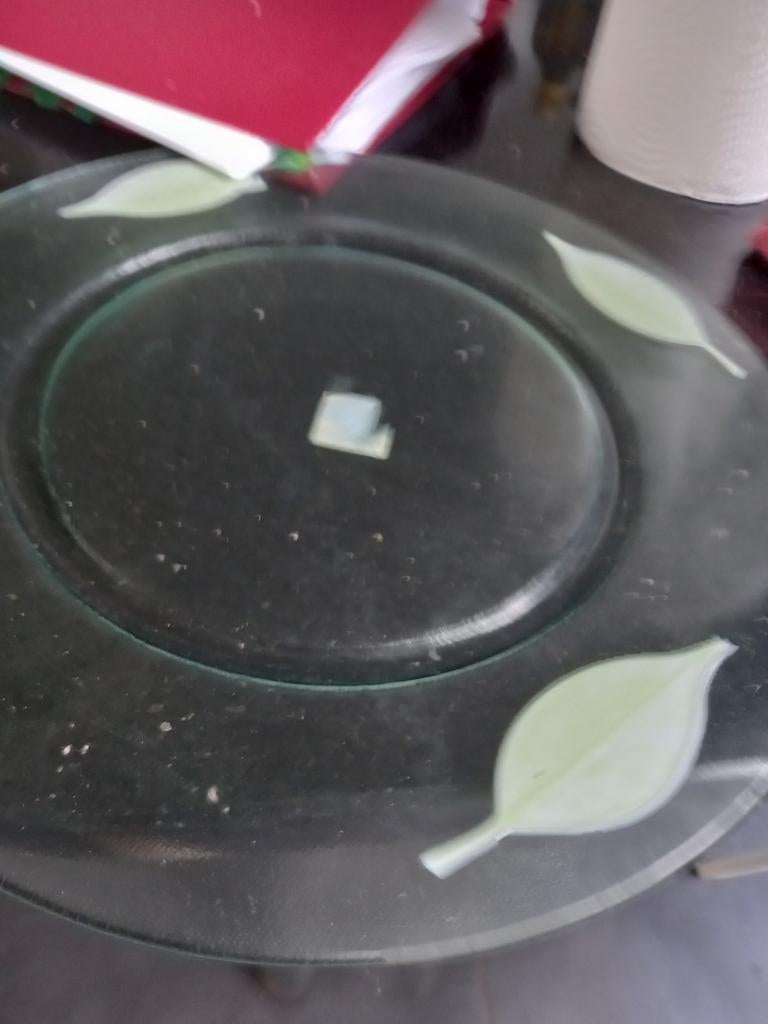 Assiettes en verre neuves lot de 8 40 eur, Electroménager, Enlèvement
