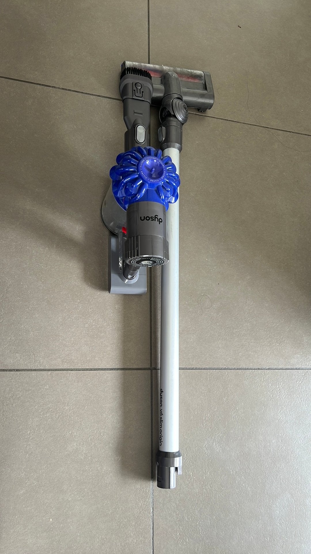 Dyson v6 slim origin, Station de charge, Réservoir, Aspirateur balai, Enlèvement