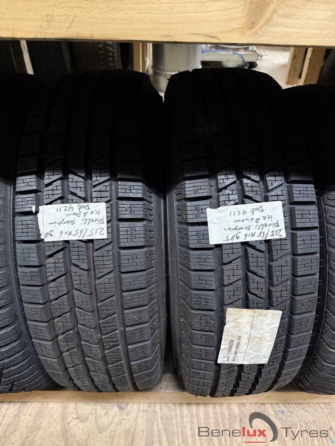 winter nieuw 215/65R16 Pirelli 215/65 R16 215/65/16 2156516, Auto-onderdelen, Banden en Velgen, 215 mm, -, Nieuw, Band(en)