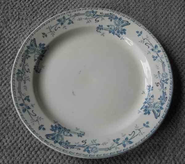 Assiette de service Boch Rosa, Enlèvement