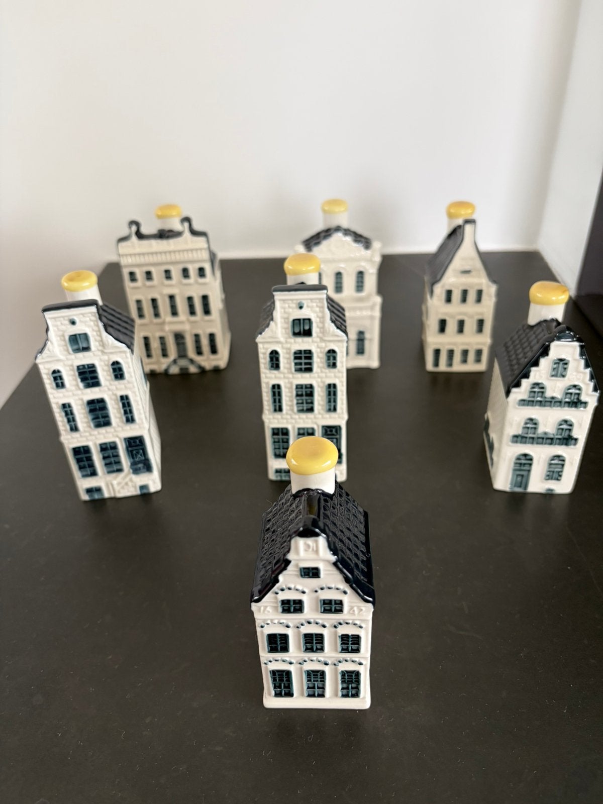 7 KLM huisjes, Ophalen, Zo goed als nieuw, Gevuld