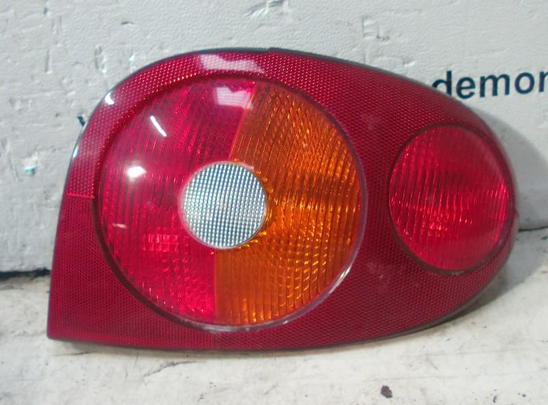 FEU ARRIÈRE DROIT Renault Megane Coupé (DA) (7700428057), Nijverheidstraat 1a 1a
5405 AJ  UDEN, NL, Utilisé, Dhr. R. Verberk, Renault
