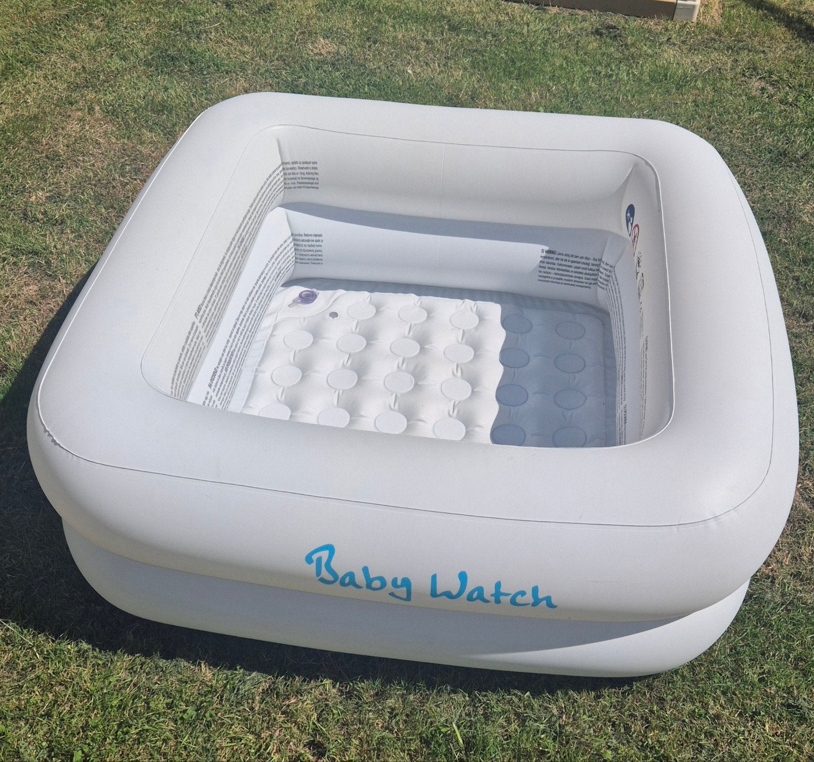 Piscine bébé, Enlèvement