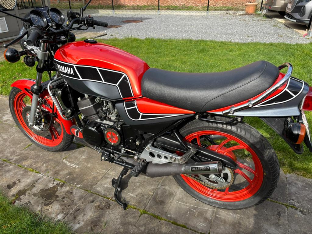 Oldtimer Yamaha RD350LC 4l0 1982, Motoren, Motoren | Oldtimers, 2 cilinders, Meer dan 35 kW, Handgeschakeld, Naked bike
