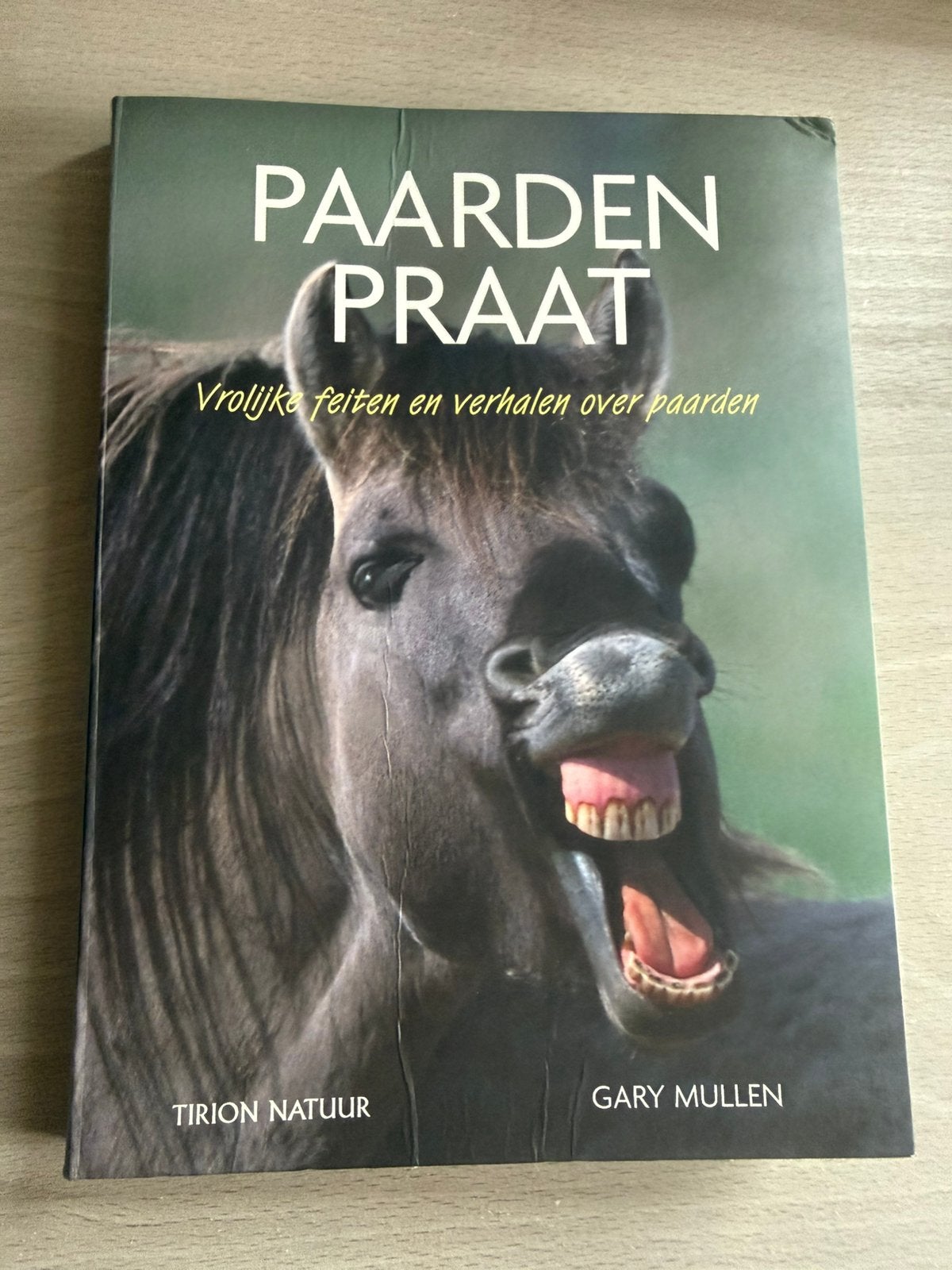 Boek Paardenpraat, Boeken, Ophalen of Verzenden, Gelezen, Paarden of Pony's