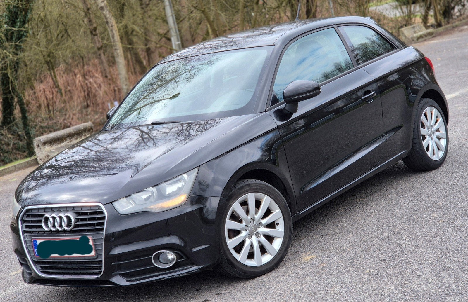 audi A1 16tdi 2010.130mkm 1prop gps clima 4700€, Autos, Euro 5, A1, Boîte manuelle, Noir
