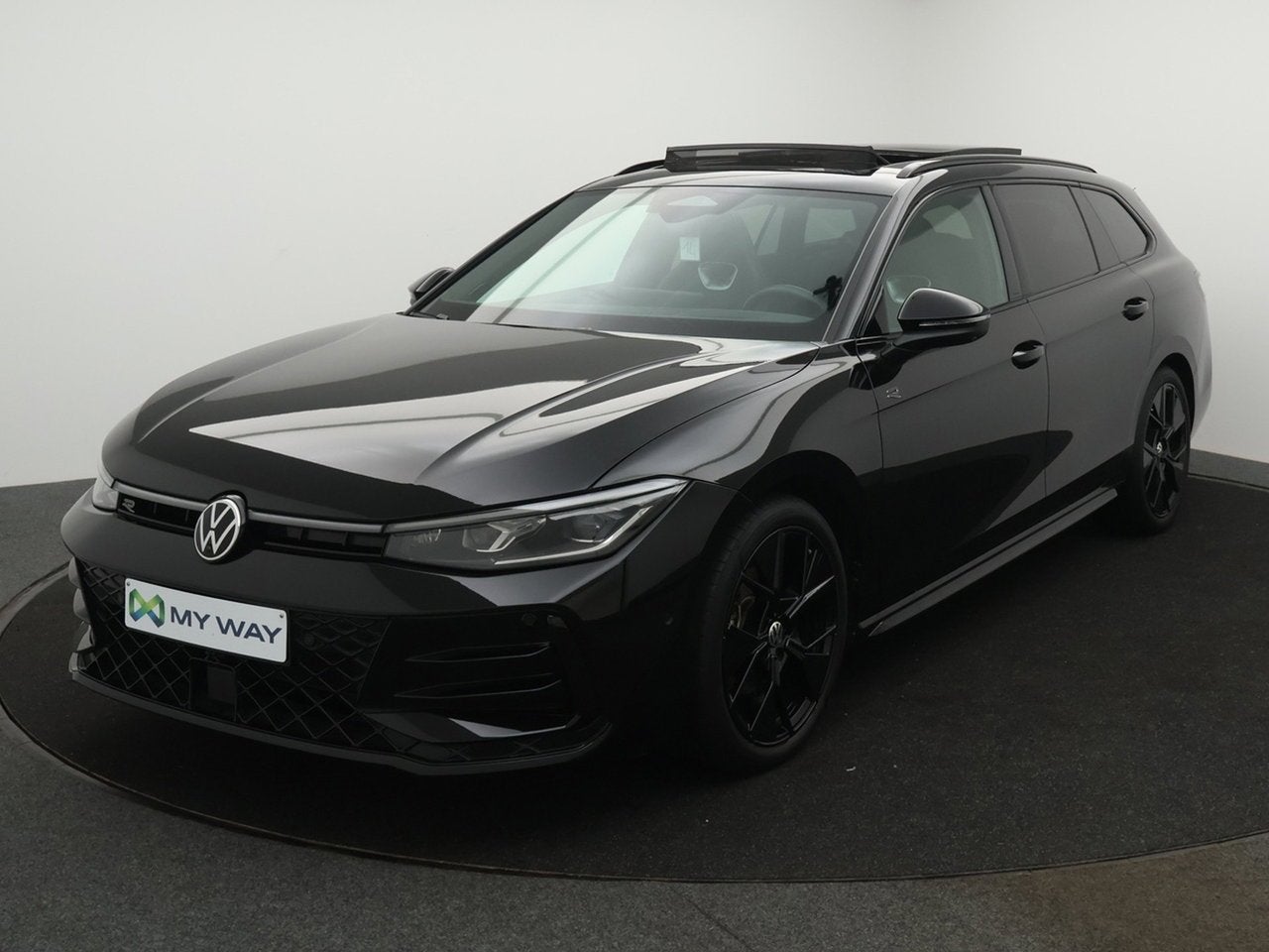 Volkswagen Passat SW Passat R-Line Business Premium 1.5TSI 1, Auto's, Automaat, 129 g/km, https://public.car-pass.be/vhr/ec6236ab-c246-4dd0-86c1-e0323163f7a6
