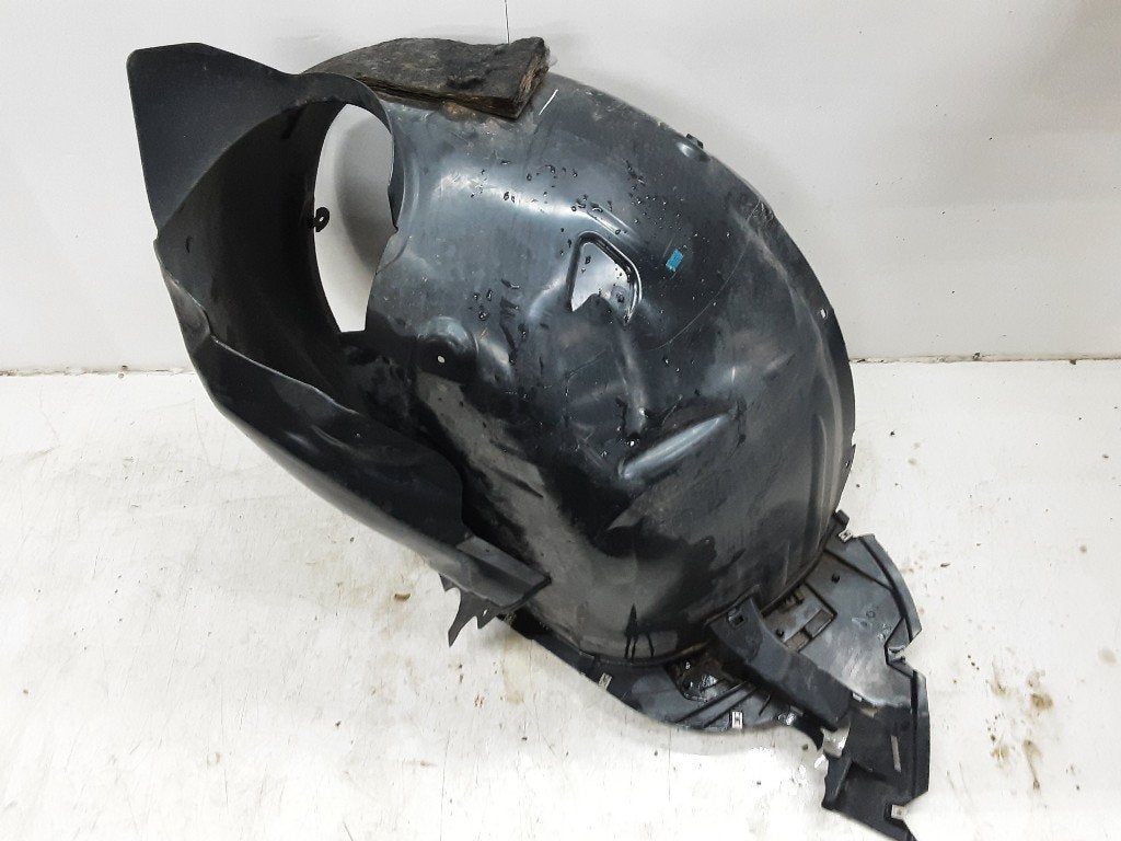 PARE BOUE AVANT GAUCHE Audi Q3 (F3B) (83A821171), Auto-Union-Straße  1,
85057  Ingolstadt, DE, Garde-boue, Info@audi.de, Audi