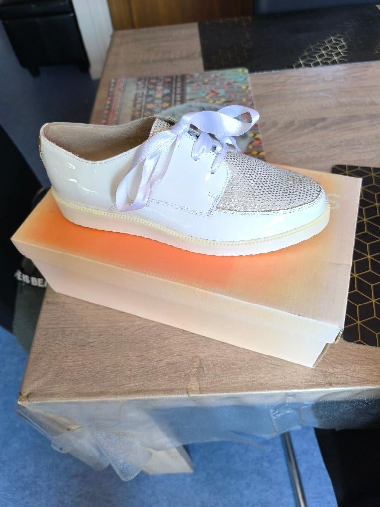 Cypres taille 38 neuf, Kleding | Dames, Schoenen, Ophalen, Nieuw, Sneakers