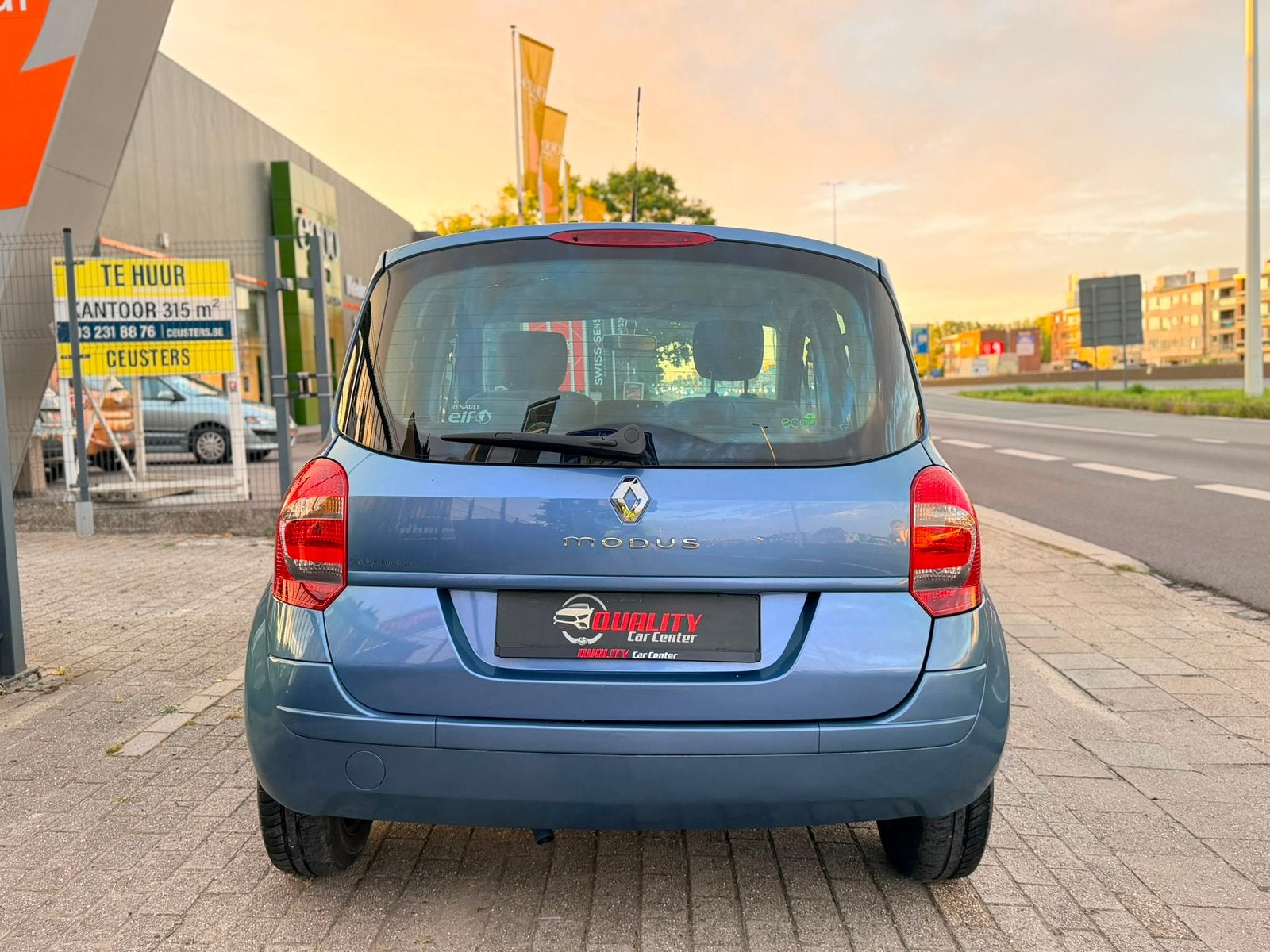 Renault Modus 1.2i 100dkm Airco 1st eigenaar Hoge instap, Auto's, Voorwielaandrijving, Monovolume, 4 cilinders, Blauw