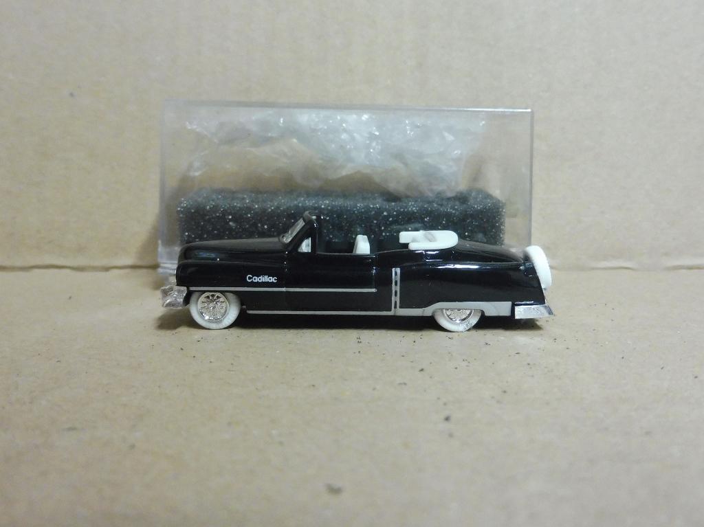 1:87 Praliné 83412 1950 Cadillac Cabrio open zwart, Ophalen of Verzenden, Zo goed als nieuw, Auto, Overige merken