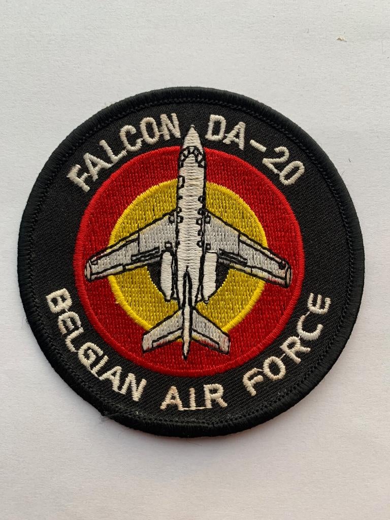 Badge Falcon DA-20 Belgian Air Force 15Wing Melsbroek, Collections, Enlèvement ou Envoi, Armée de l'air, Emblème ou Badge