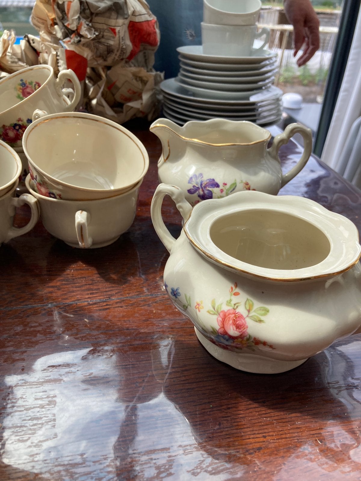 Antiek servies, Ophalen