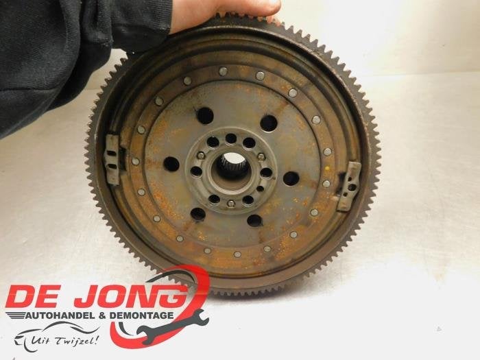 Volant d'inertie masse double d'un BMW 1-Serie, -, 3 mois de garantie, Utilisé, -