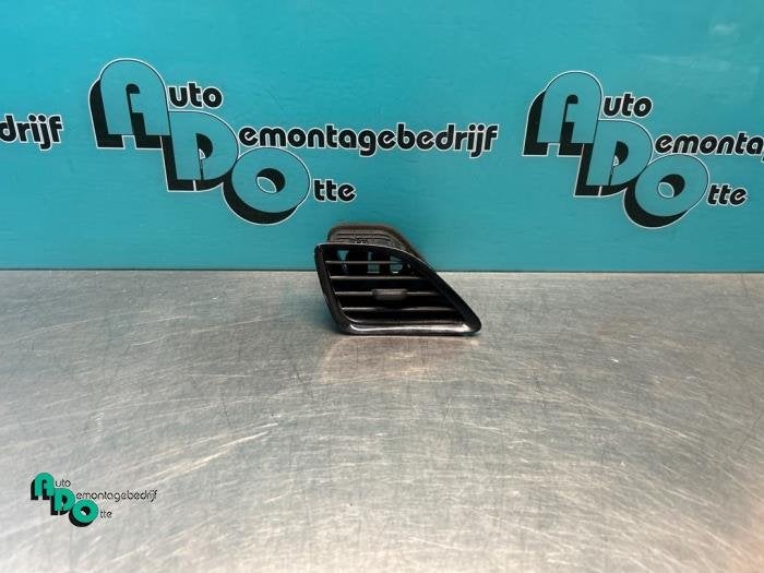 Luchtrooster Dashboard van een Opel Karl (Karl 15-), Gebruikt, -, -, Opel