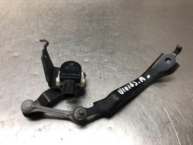 NIVEAU SENSOR Toyota RAV4 (A5) (01-2018/-), Gebruikt, Toyota