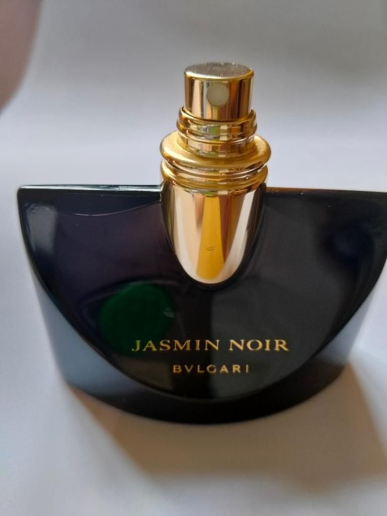 BULGARI Jasmin noir 50 ml (BVLGARI eau de parfum), Enlèvement ou Envoi, Utilisé