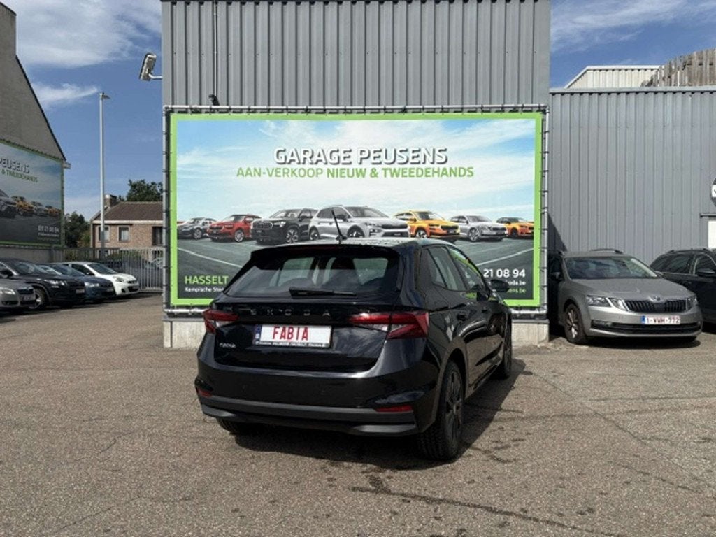 Skoda Fabia 1.0 TSI Family DSG (automatique), Autos, Skoda, Neuf, Achat, Euro 6, Entreprise