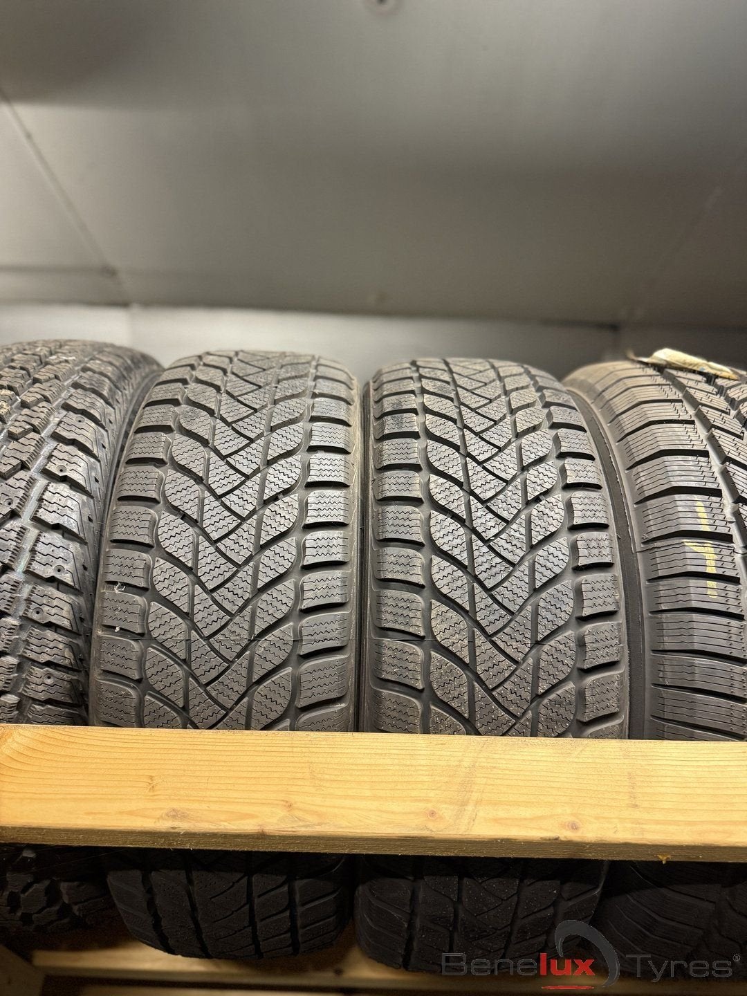 winter new 215/60R16 Federal 215/60 R16 215/60/16 2156016, 215 mm, -, Nieuw, Band(en)