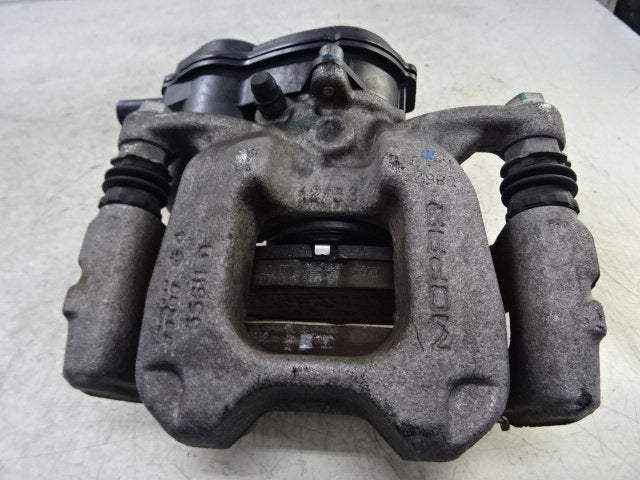 ETRIER DE FREIN ARRIÈRE DROIT Jeep Compass (MP) (01-2016/-), Utilisé, Jeep