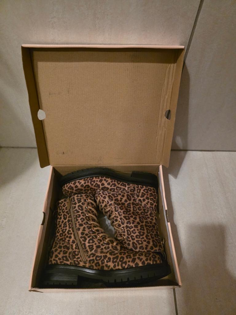 Stoere luipaard/panterprint combat boots Graceland, Kleding | Dames, Schoenen, Ophalen of Verzenden, Bruin