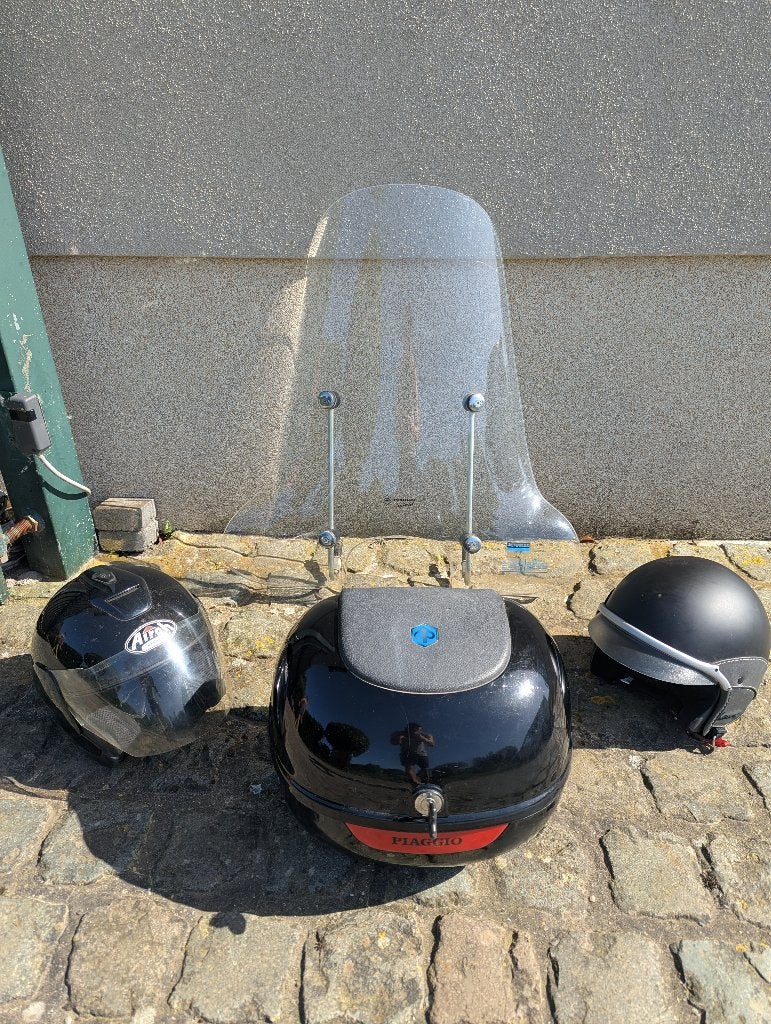 Vespa accessoires, Ophalen