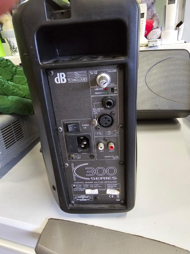 Db technologies k300 monitors, Muziek en Instrumenten, Ophalen