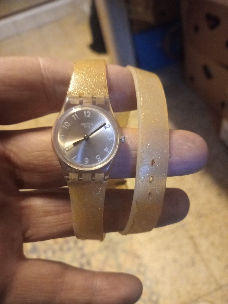 swatch met dubbele band, Handtassen en Accessoires, Horloges | Dames, Ophalen of Verzenden, Zo goed als nieuw, Swatch