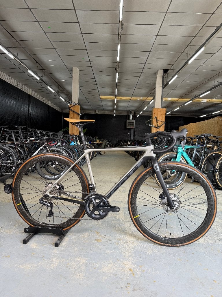Scott Addict RC15 Di2 Carbon Racefiets, Enlèvement, Comme neuf