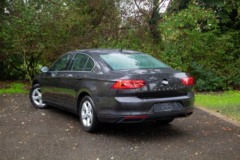 Volkswagen Passat 2.0 TDi / 2020 / 150pk / 226.000km, Auto's, Voorwielaandrijving, 4 deurs, 4 cilinders, 124 g/km