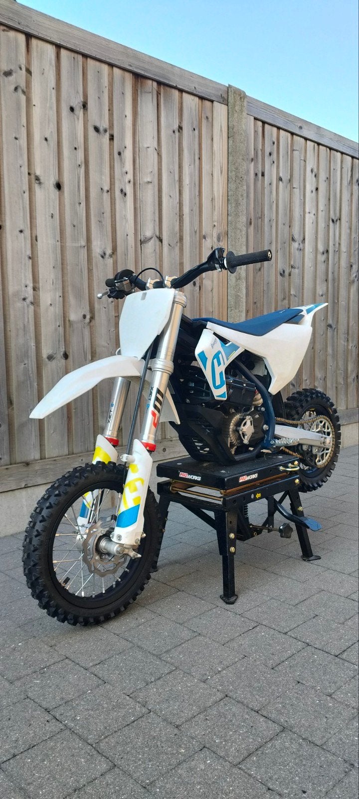Husqvarna EE5, Enlèvement