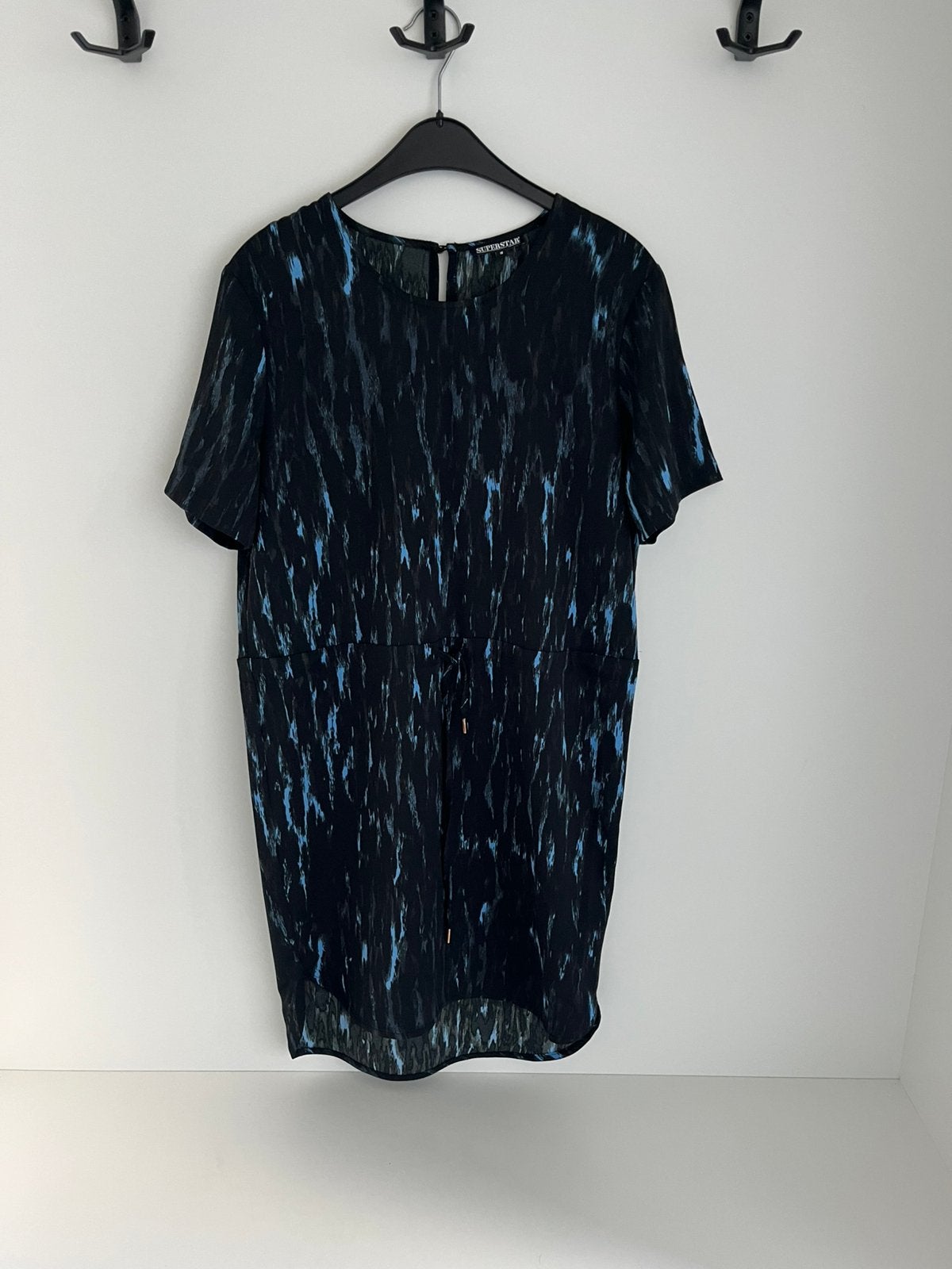 Kleed Superstar maat s, Kleding | Dames, Ophalen of Verzenden, Zo goed als nieuw, Maat 36 (S)