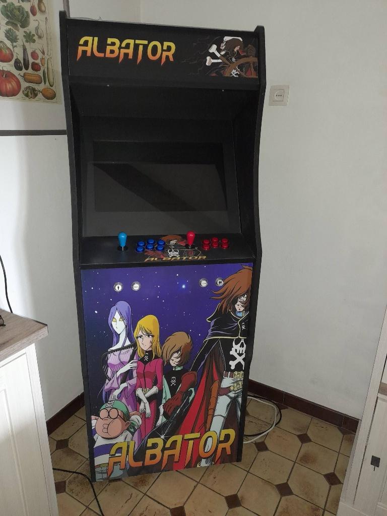 Borne d’arcade "ALBATOR" +de 10.000 jeux évolutive Raspberry, Collections, Machines | Machines à sous, Enlèvement