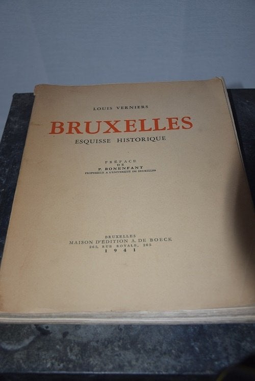 Bruxelles esquisse historique, Utilisé, DE BOECK, 20e siècle ou après, Envoi