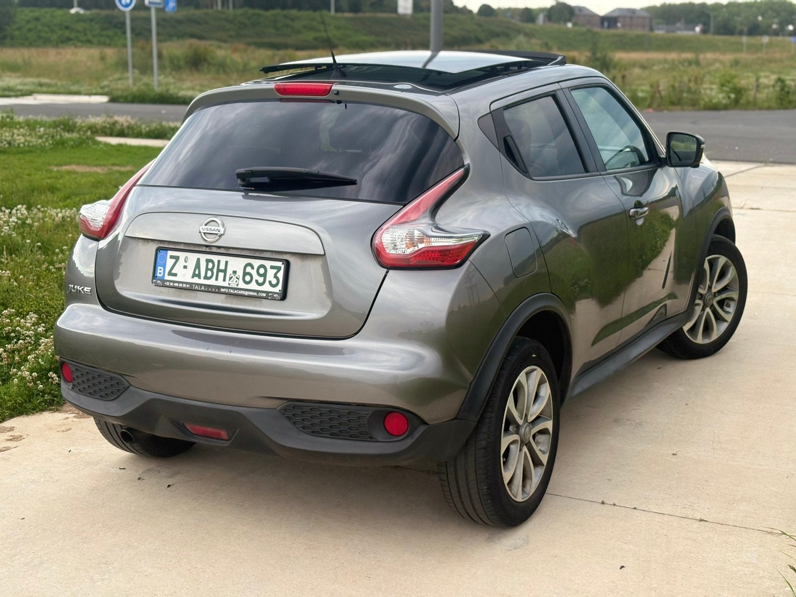 Nissan Juke 1.2 DIG-T CUIR - NAVI - JANTES - TOIT OUVRANT, Autos, Achat, 129 g/km, Entreprise, Garantie prolongée