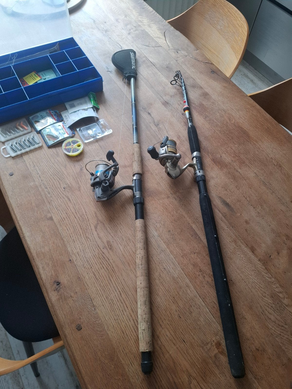2 Cannes à pêche truites. Ultra légère. + matériel., Enlèvement
