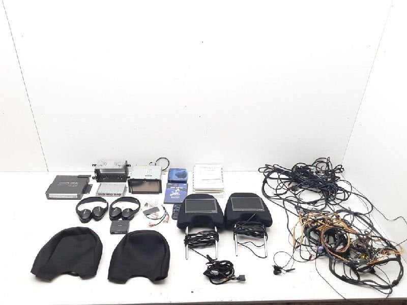 AUDIO SET Forester (SH) (|IVAW502R|099SERIES|NVEN099P|), Gebruikt, Subaru