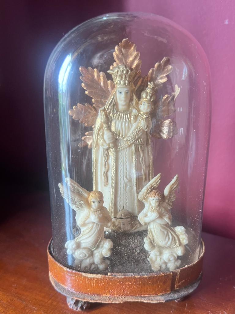 Klein antiek glazen globe uit was binnen met egeltjes, Ophalen of Verzenden