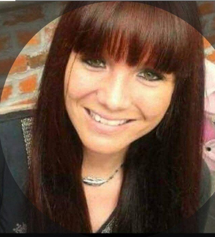 vrouw zoekt oudere man, Contacts & Messages